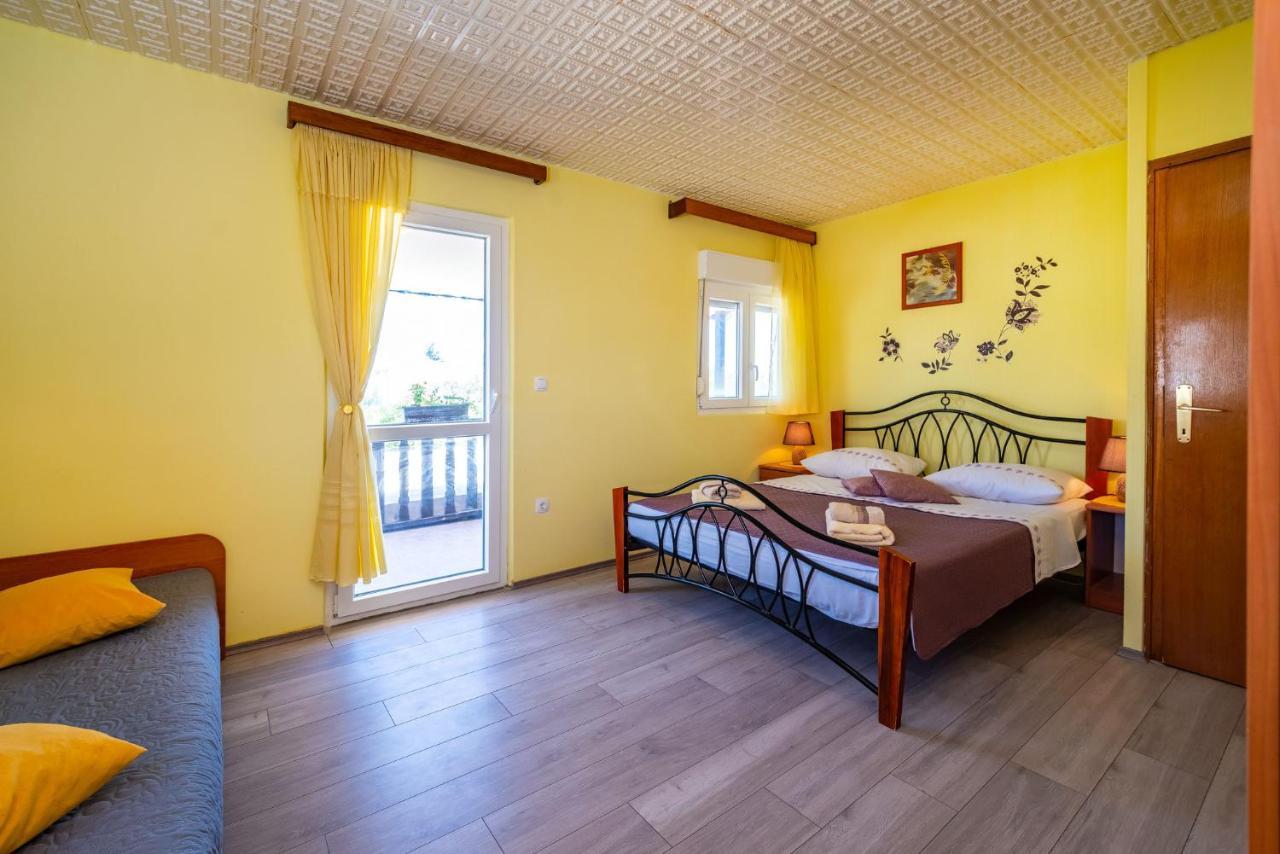 Holiday House K&K Привлака Екстер'єр фото